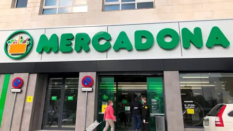 Mercadona reabre su supermercado de la calle Jos&eacute; Garc&iacute;a D&iacute;az