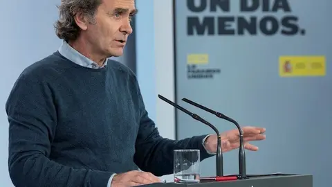 El director del Centro de Coordinaci&oacute;n de Alertas y Emergencias Sanitarias del Ministerio de Sanidad, Fernando Sim&oacute;n, comparece en rueda de prensa 