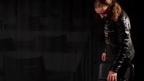 Cartel de 'Mixtape: Caminando entre aulas', de Richard Zubelzu