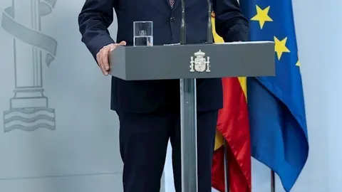 El ministro de Sanidad, Salvador Illa, comparece en rueda de prensa en el Palacio de La Moncloa, en Madrid (Espa&ntilde;a), a 12 de mayo de 2020.