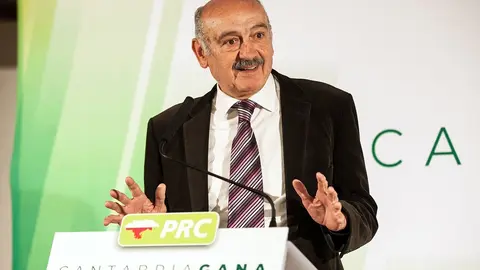 Diputado del PRC, Jos&eacute; Mar&iacute;a Maz&oacute;n