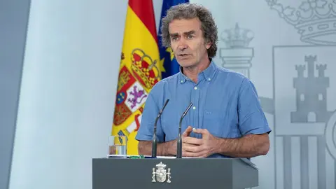 El director del Centro de Coordinaci&oacute;n de Alertas y Emergencias Sanitarias, (CCAES), Fernando Sim&oacute;n