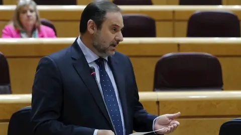 El ministro de Transportes, Movilidad y Agenda Urbana, Jos&eacute; Luis &Aacute;balos, durante una interveci&oacute;n en el Senado