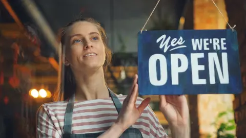 Nestl&eacute; destina 500 millones de francos suizos para ayudar a la hosteler&iacute;a