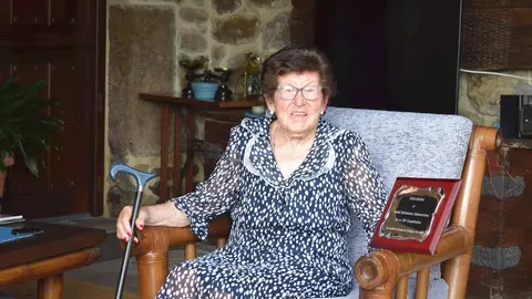 Vecina de Pi&eacute;lagos homenajeada por su 100 cumplea&ntilde;os