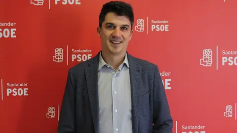 El portavoz del PSOE de Santander, Daniel Fern&aacute;ndez