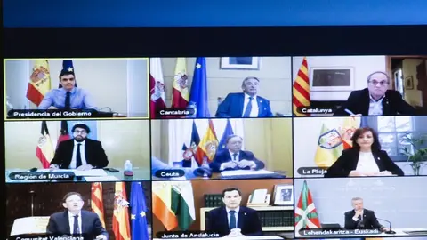 Revilla en la conferencia de presidentes de CCAA con S&aacute;nchez