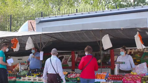 Reapertura del 'Mercado de los lunes' de Reinosa