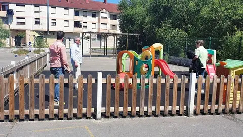 Patio exterior de Infantil del colegio Bajo Pas