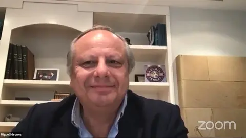 Miguel Mirones en el encuentro de la Asociaci&oacute;n de Mujeres Empresarias