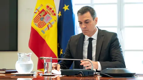El presidente del Gobierno, Pedro S&aacute;nchez, se re&uacute;ne con los presidentes auton&oacute;micos por videconferencia, en Madrid (Espa&ntilde;a) a 31 de mayo de 2020.
