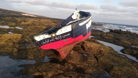 Cvirus.- El Gobierno precisa que los migrantes en patera pueden ser trasladados 