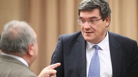 El ministro de Inclusi&oacute;n, Seguridad Social y Migraciones, Jos&eacute; Luis Escriv&aacute;, en el Congreso