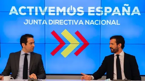 El presidente del PP, Pablo Casado, y el secretario general del PP, Teodoro Garc&iacute;a  Egea, en  la reuni&oacute;n de la Junta Directiva Nacional del partido. En  Madrid, a 8 de junio de 2020.
