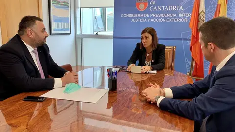 Nota Gobierno Y Foto Reuni&oacute;n Cantabria Ruman&iacute;a