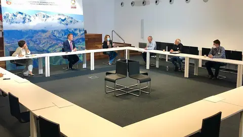 Reuni&oacute;n del consejero de Desarrollo Rural con organizaciones agrarias y ganaderas