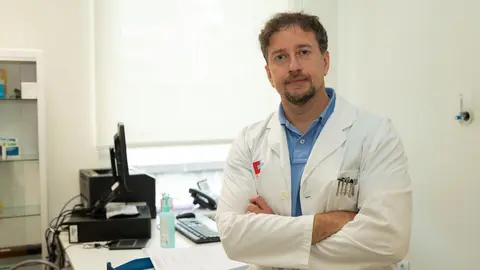 Marcos Gonz&aacute;lez, jefe de Dermatolog&iacute;a del ospital Valdecilla