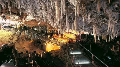 Cueva De El Soplao