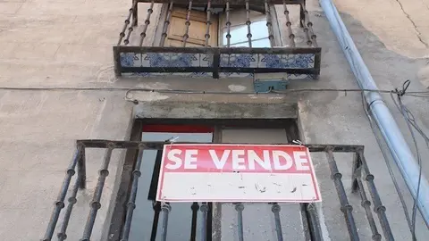 Cartel de una casa en venta