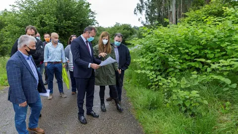 El consejero de Desarrollo Rural visita las actuaciones de restauraci&oacute;n ambiental en Villaescusa