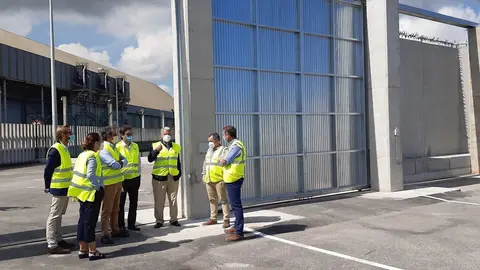 Recepci&oacute;n obra muro hormig&oacute;n puerto de Santander