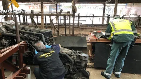 Nota De Prensa Guardia Civil Detiene A Dos Personas Por El Robo Y Despiece De Un Cami&oacute;n