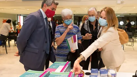 Zuloaga presenta la memoria de violencia de g&eacute;nero de 2019