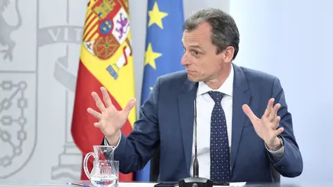 El ministro de Ciencia e Innovaci&oacute;n, Pedro Duque, durante la rueda de prensa posterior al Consejo de Ministros celebrado en Moncloa de este martes 30 de junio