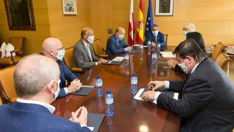 Reuni&oacute;n Sidenor Cantur