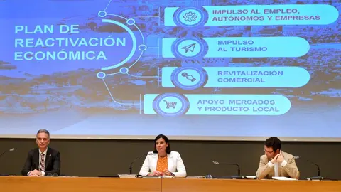 La alcaldesa de Santander, Gema Igual, expone a los agentes sociales el plan 'Santander a punto'