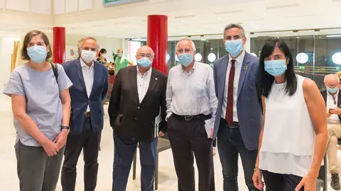 Asistenteds a la primera mesa de trabajo para el Pacto por la Ciencia en Cantabria