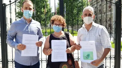 Denuncia de Podemos ante la Fiscal&iacute;a sobre el minizoo de La Magdalena