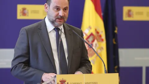 El ministro de Transportes, Movilidad y Agenda Urbana, Jos&eacute; Luis &Aacute;balos