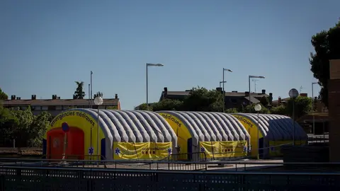 Hospital de campa&ntilde;a para atender a enfermos de coronavirus junto al Hospital Universitario Arnau de Vilanova de Lleida, capital de la comarca del Segri&agrave;, en Lleida, Catalunya (Espa&ntilde;a), a 6 de julio de 2020. El presidente de la Generalitat, Quim Torra, anu