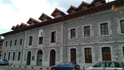 Sede de la Fundaci&oacute;n Orense en Ramales, una de las sedes de las charlas 