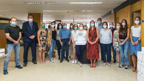 La consejera de Econom&iacute;a y Hacienda, Mar&iacute;a S&aacute;nchez, junto a su equipo