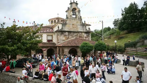 Ermita de la Virgen del Carmen de Revilla de Camargo 
