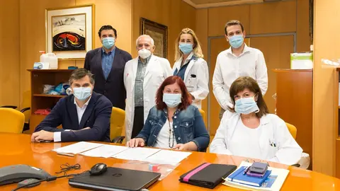 La Gerente Del SCS, Celia G&oacute;mez, Asiste Al Acto De Recepci&oacute;n Del Segundo Robot Da Vinci Con Finalidad Asistencial.