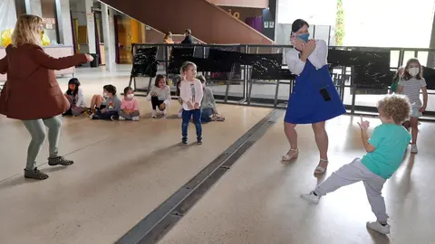 Visita de la alcaldesa al Campus de Escenario Santander