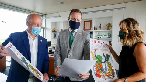 El consejero de Desarrollo Rural y el alcalde de Reinosa