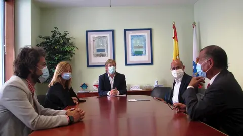 Reuni&oacute;n entre la plataforma Besaja2030 y la FCM