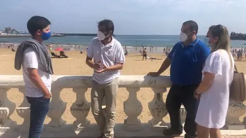 Diego Mara&ntilde;&oacute;n visita Castro Urdiales