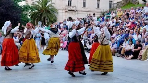 folklore c&aacute;ntabro