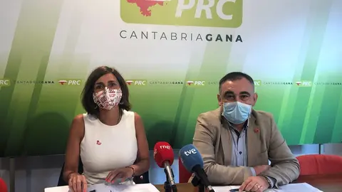 La secretaria de Organizaci&oacute;n del PRC, Paula Fern&aacute;ndez, y el senador auton&oacute;mico y diputado regional,Jos&eacute; Miguel Fern&aacute;ndez Viadero