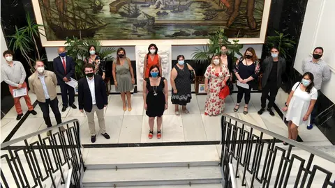 Santander entrega los diplomas a los participantes en el programa 'Reorganiza tu negocio'