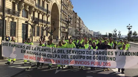 Manifestaci&oacute;n de trabajadores de Parques y Jardines de Santander