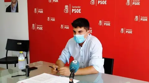 Daniel Fern&aacute;ndez, portavoz del PSOE en el Ayuntamiento