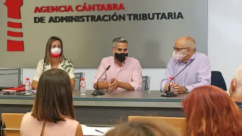 El vicepresidente, Pablo Zuloaga, dirige el grupo de trabajo sobre proyectos en materia sanitaria para el Fondo de Recuperaci&oacute;n de la Uni&oacute;n Europea