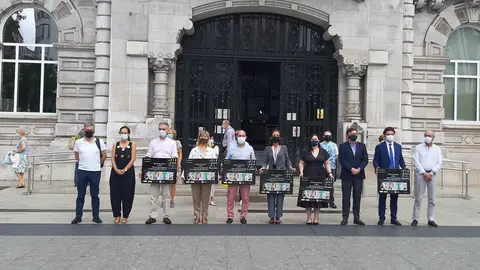 Minuto de silencio en Santander por v&iacute;ctima de violencia de g&eacute;nero