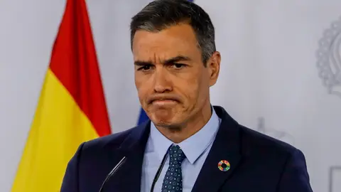 El presidente del Gobierno, Pedro S&aacute;nchez, ofrece una rueda de prensa al t&eacute;rmino de la primera reuni&oacute;n del Consejo de Ministros en Moncloa tras el periodo estival en la que informa sobre la actualidad del Covid-19 en Espa&ntilde;a, en Madrid (Espa&ntilde;a), a 25 de ag